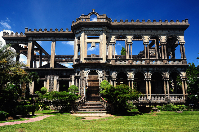 Bacolod City’s Ruins Echoes of the Past